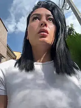 Scarlett 12 online show from 11, 9, 2025