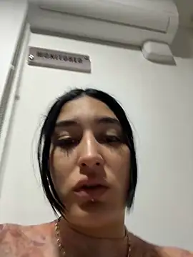 Scarlett 12 online show from 1, 10, 2025