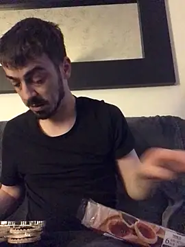 Snapshot of jaycoy22 chatting on 12, 3, 2026 jaycoy22 online show from 12, 3, 2026