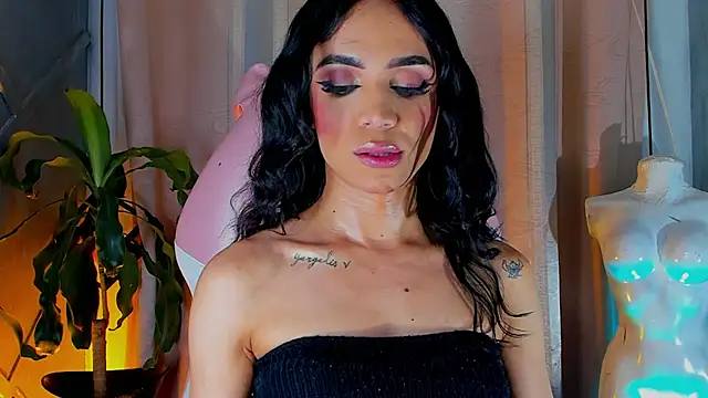 Cristal Gem1 online show from 23, 6, 2026