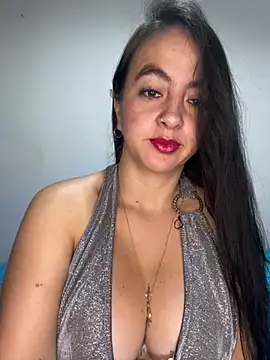 Snapshot of salo-rousee chatting on 5, 7, 2026 salo-rousee online show from 5, 7, 2026