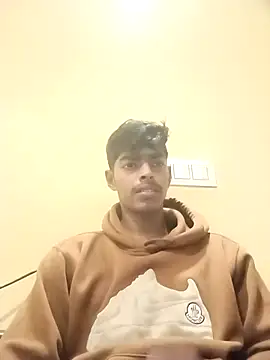 monster 33 online show from 8, 2, 2026