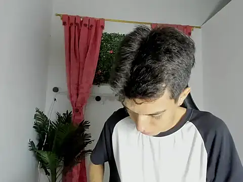 dylan 202520  online show from 20, 9, 2025