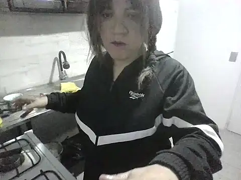 Snapshot of Isisflame chatting on 25, 10, 2025 Isisflame online show from 25, 10, 2025