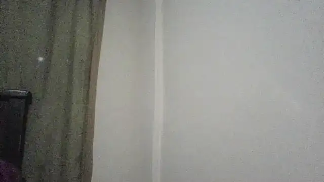 Snapshot of Isisflame chatting on 8, 11, 2025 Isisflame online show from 8, 11, 2025