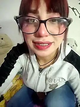 Kitty Melodi online show from 4, 5, 2026