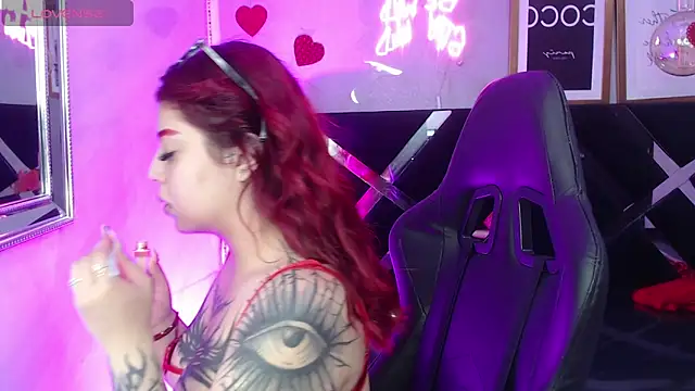 Red Bunny v online show from 15, 5, 2026