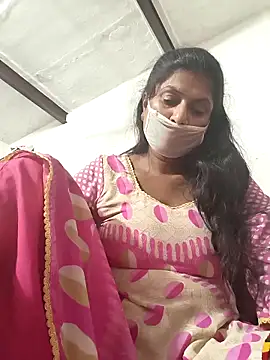 komi 33 online show from 12, 11, 2025