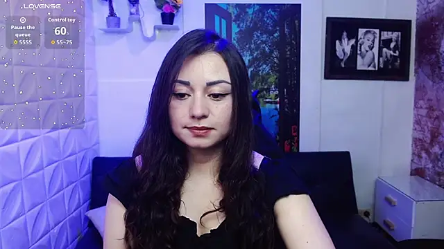 Eva Roussell online show from 6, 11, 2025