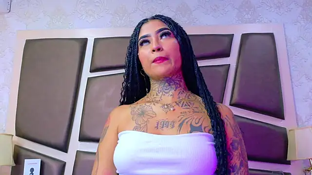 EmilieLake online show from 10, 7, 2026