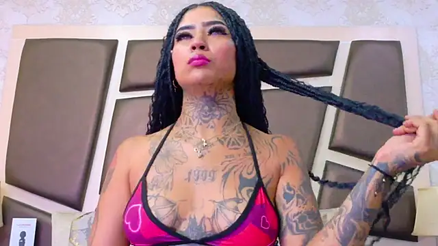 EmilieLake online show from 14, 7, 2026
