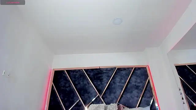 SusanaHenao online show from 21, 11, 2025