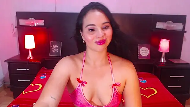 Snapshot of alyssabunnyy chatting on 23, 9, 2025 alyssabunnyy online show from 23, 9, 2025