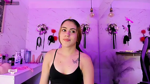 Natasha-Adams online show from 5, 5, 2026