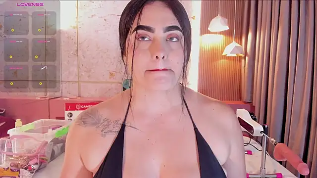 sofiiacarson online show from 25, 6, 2026