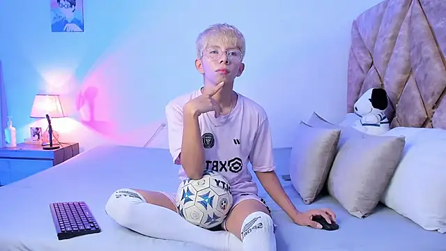 Snapshot of Hyunjin_Son chatting on 19, 1, 2026 Hyunjin Son online show from 19, 1, 2026