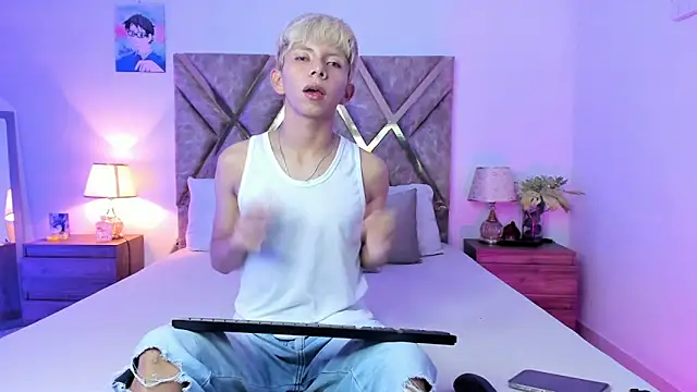 Snapshot of Hyunjin_Son chatting on 10, 2, 2026 Hyunjin Son online show from 10, 2, 2026