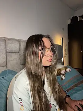 AnnyLopezzz  online show from 9, 5, 2026