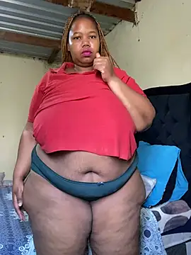 Snapshot of Curvycandy95 chatting on 2, 7, 2026 Curvycandy95 online show from 2, 7, 2026