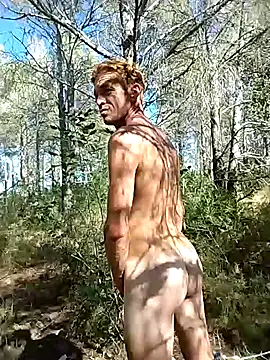 laroucheModel online show from 1, 10, 2025