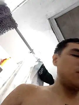 Exotic19cm online show from 15, 12, 2025