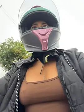 AlannaEvons online show from 24, 2, 2026