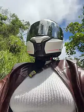 AlannaEvons online show from 11, 3, 2026