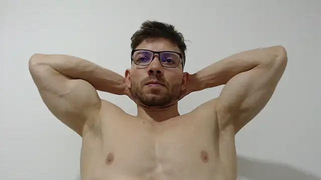 Snapshot of Rocky_Muscle chatting on 18, 3, 2026 Rocky Muscle online show from 18, 3, 2026