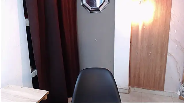 Snapshot of honeymoon_12 chatting on 13, 2, 2026 honeymoon 12 online show from 13, 2, 2026