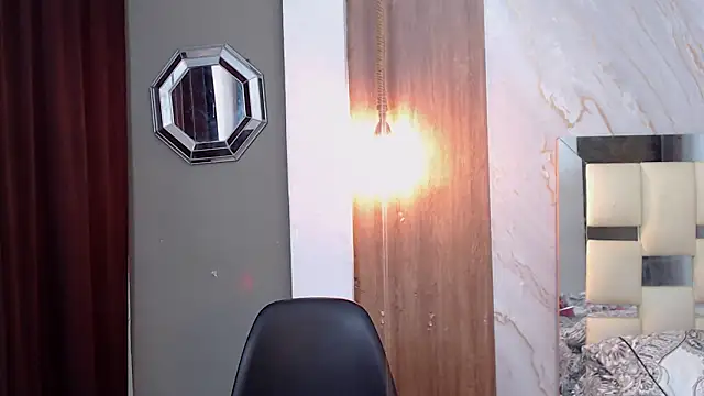 Snapshot of honeymoon_12 chatting on 19, 2, 2026 honeymoon 12 online show from 19, 2, 2026