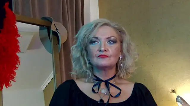 Snapshot of Allura_Jenson chatting on 5, 8, 2026 Allura Jenson online show from 5, 8, 2026