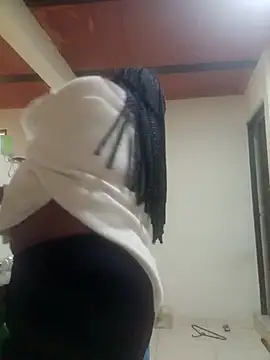 isabella brown1 online show from 12, 1, 2026