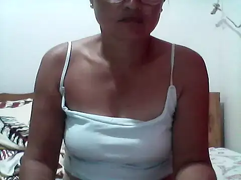 nathalie0045 online show from 19, 10, 2025