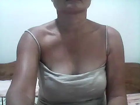 nathalie0045 online show from 10, 4, 2026
