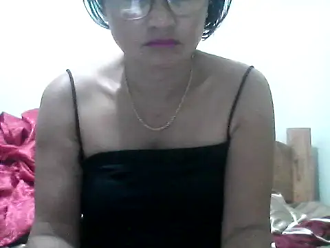 nathalie0045 online show from 13, 6, 2026