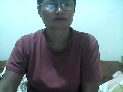 nathalie0045 online show from 9, 7, 2026
