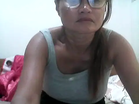nathalie0045 online show from 22, 7, 2026