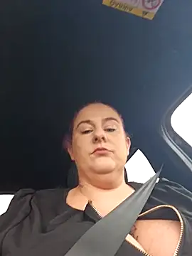 Snapshot of Biggtitz121 chatting on 11, 10, 2025 Biggtitz121 online show from 11, 10, 2025