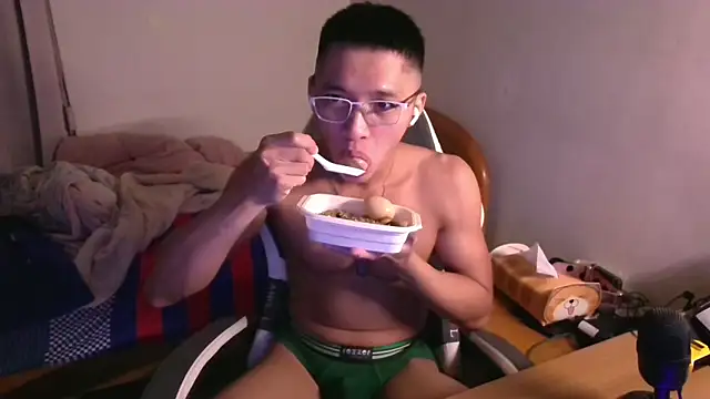 Snapshot of iron0401 chatting on 20, 3, 2026 iron0401 online show from 20, 3, 2026