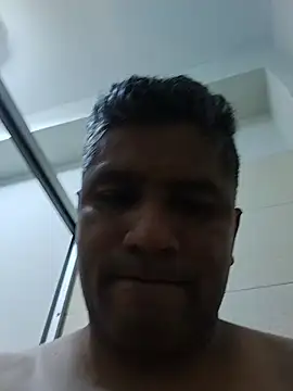 Snapshot of danigarci2307 chatting on 4, 11, 2025 danigarci2307 online show from 4, 11, 2025