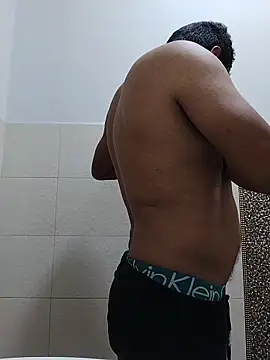 Snapshot of danigarci2307 chatting on 21, 11, 2025 danigarci2307 online show from 21, 11, 2025