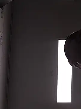 Snapshot of danigarci2307 chatting on 18, 12, 2025 danigarci2307 online show from 18, 12, 2025