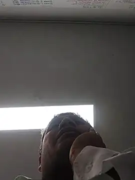 Snapshot of danigarci2307 chatting on 16, 1, 2026 danigarci2307 online show from 16, 1, 2026