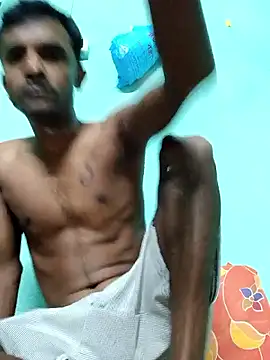 Snapshot of ShinuRoy chatting on 28, 9, 2025 ShinuRoy online show from 28, 9, 2025