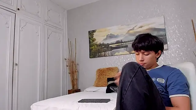 Tyler durten online show from 7, 11, 2025