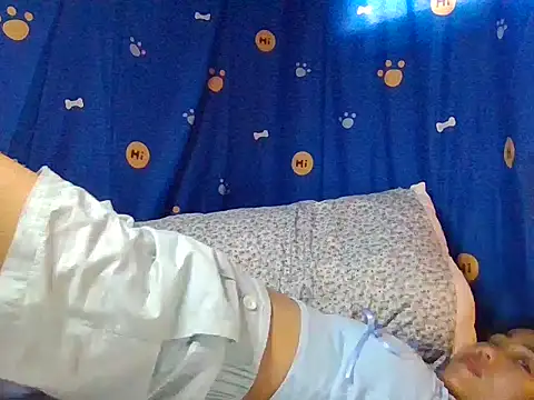 AnnewithanE online show from 18, 12, 2025