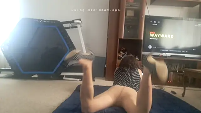 Snapshot of DependentDare1 chatting on 15, 4, 2026 DependentDare1 online show from 15, 4, 2026