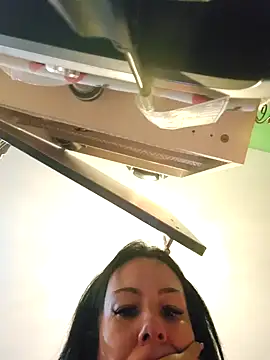 Snapshot of Filthymaddymilfy25 chatting on 14, 10, 2025 Filthymaddymilfy25 online show from 14, 10, 2025