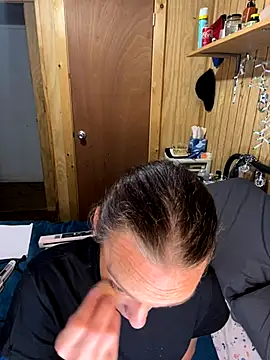 Kacinichole online show from 17, 9, 2025