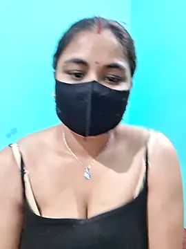 Snapshot of DivyaBhabhi69@xh chatting on 3, 7, 2026 DivyaBhabhi69xh online show from 3, 7, 2026